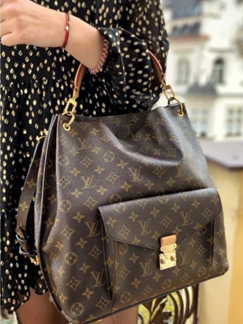 Louis Vuitton Vachetta Leather top handle in Honey Tan - Picture 9 of 10